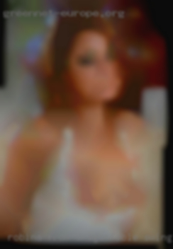 Robina from dragonfable swinger club naked in Northwest Arkansas.